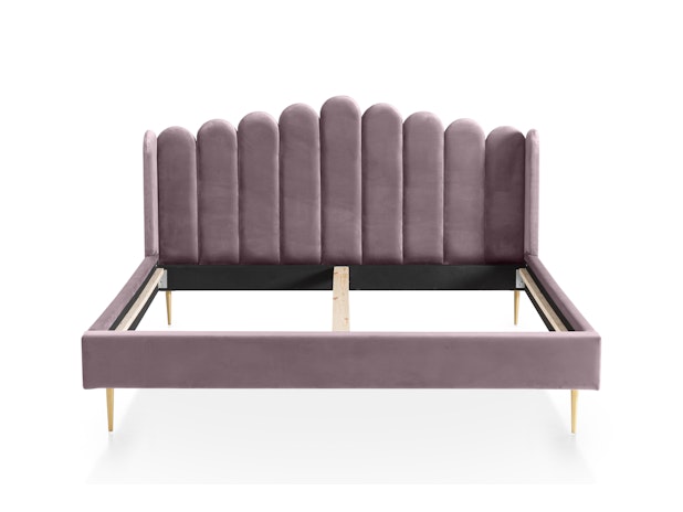 Muschelbett aus Samt Rose 140x200 cm Beine Chrom goldfarben ARIELLE 398722 von SalesFever®